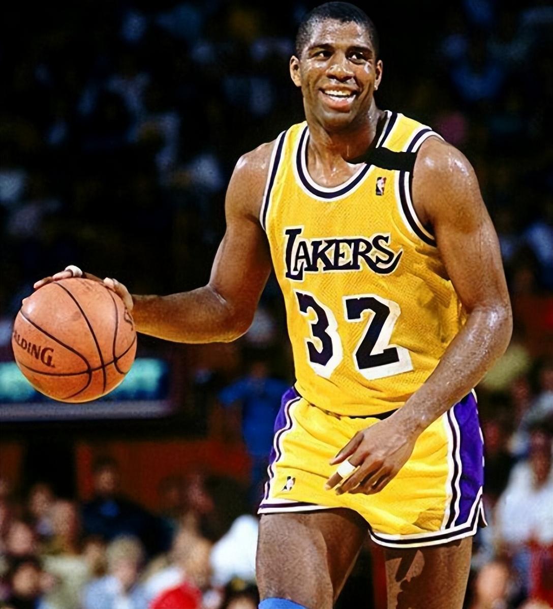 尤其是他与 尤其是他与