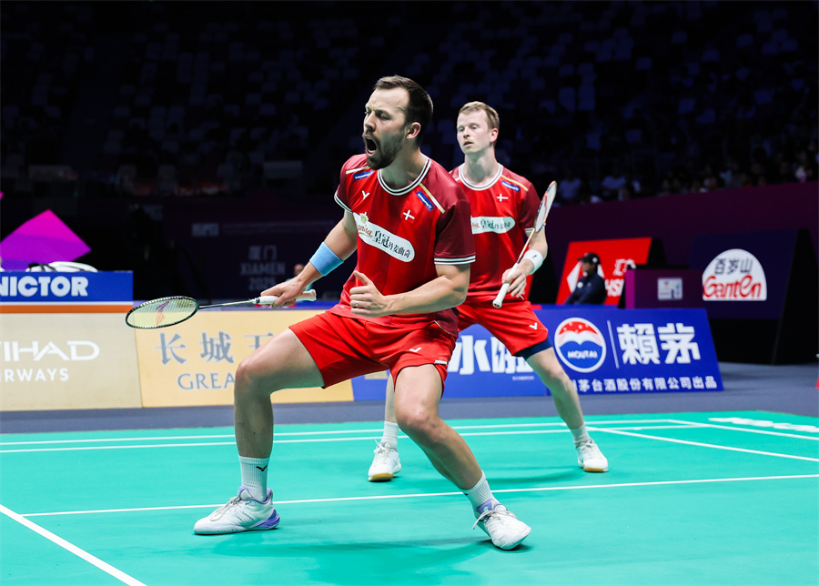 还有各民族 还有各民族