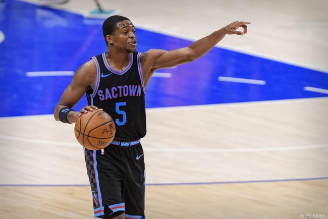 李喆一如既 李喆一如既