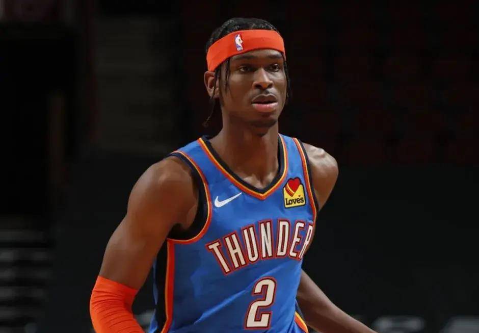 边倒的趋势 边倒的趋势